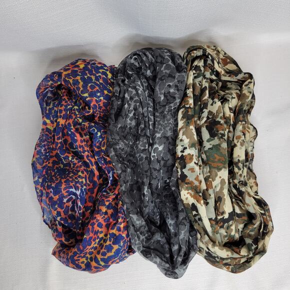 Set of 3 Animal Print Infinity Scarves - Picture 1 of 7